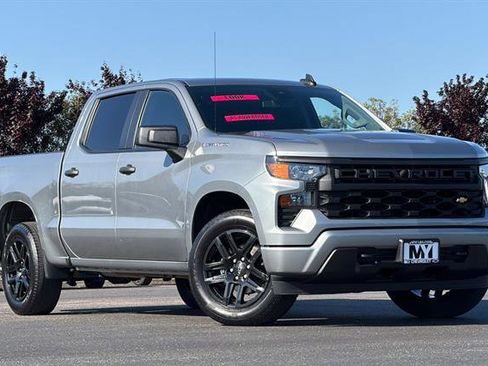 Used 2024 Chevrolet Silverado 1500 Custom RWD image 2
