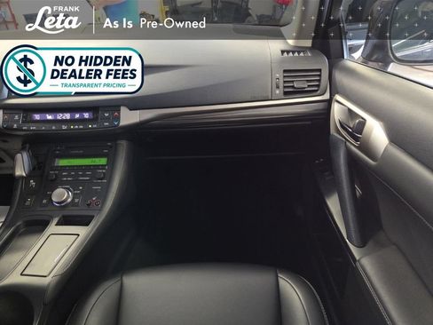 Used 2015 Lexus CT 200h w/ Seat Comfort Package FWD image 19