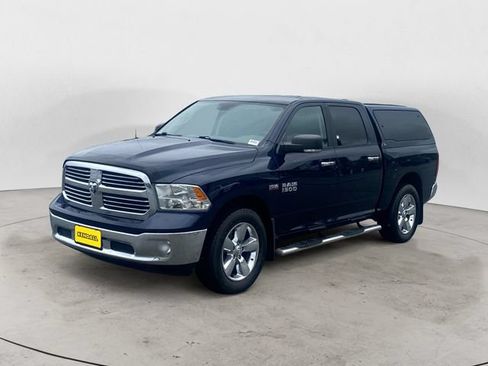 Used 2017 RAM 1500 Classic SLT w/ SLT Plus D←cor Group AWD/4WD image 1