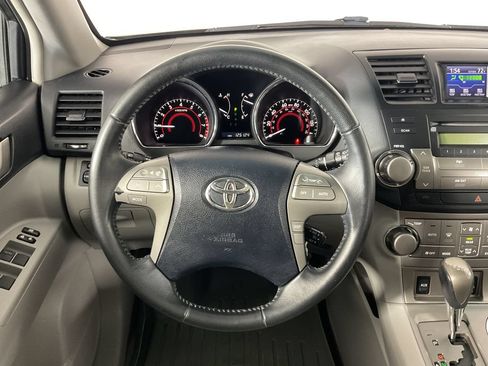Used 2010 Toyota Highlander SE AWD/4WD image 13