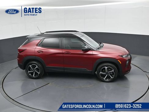 Used 2023 Chevrolet TrailBlazer RS w/ Sun and Liftgate Package AWD/4WD image 48
