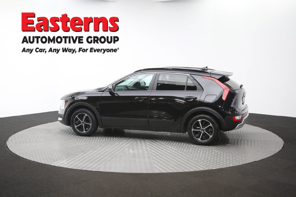 Used 2024 Kia Niro LX FWD image 61