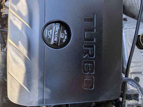 Used 2022 Buick Encore GX Essence w/ Advanced Technology Package image 33