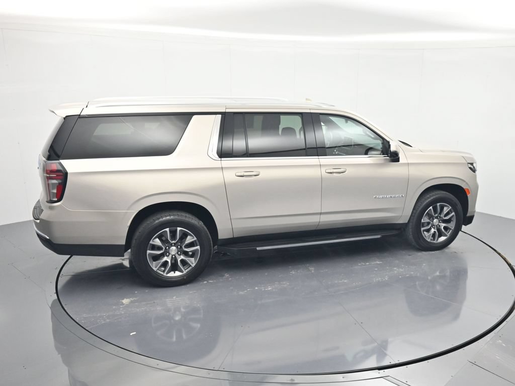 Certified 2024 Chevrolet Suburban LT w/ LT Signature Plus Package AWD/4WD image 35