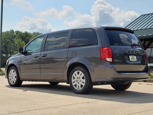 Used 2017 Dodge Grand Caravan SE w/ Power Window Group image 3