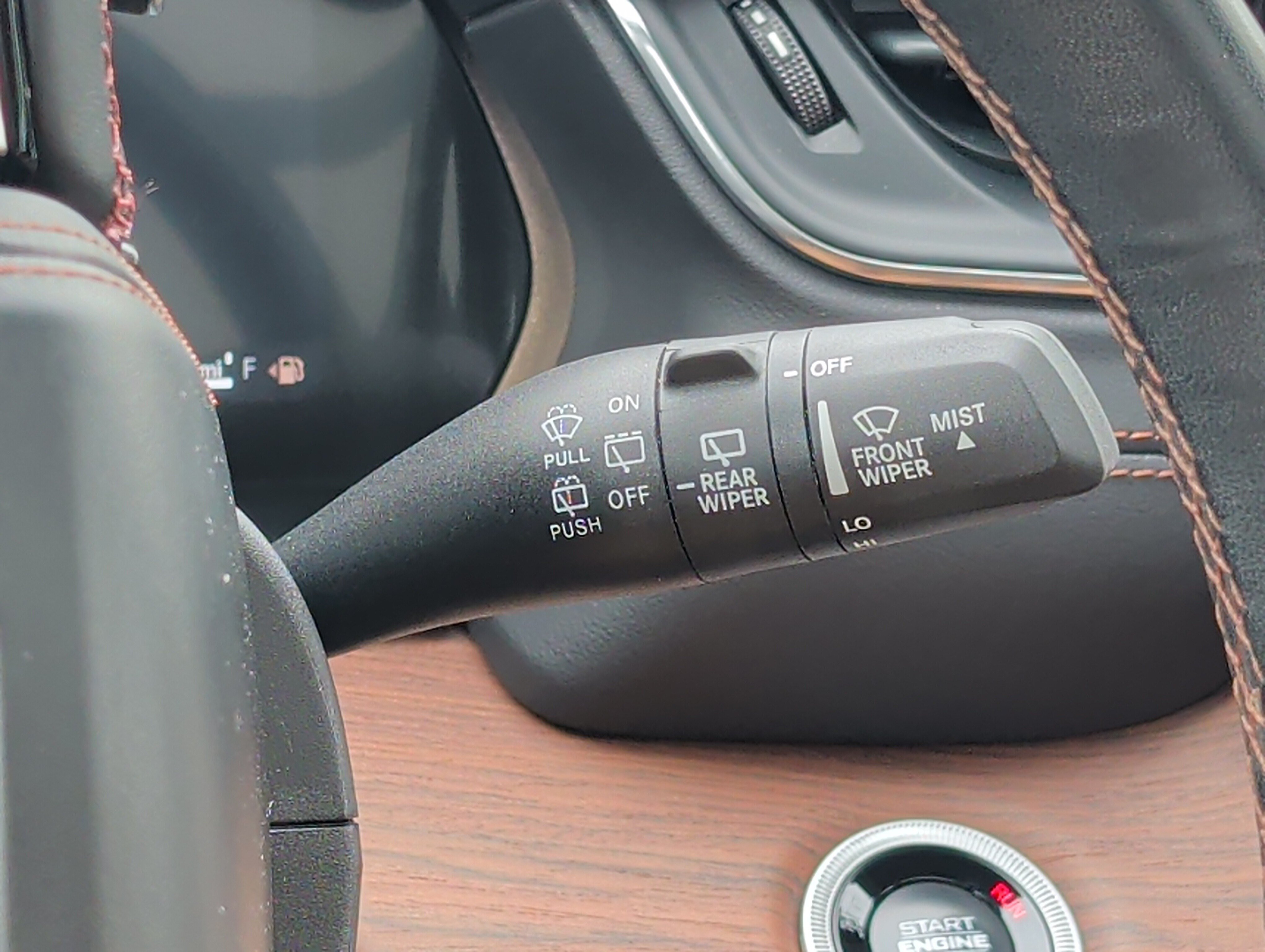 Used 2024 Jeep Grand Cherokee Summit AWD/4WD image 29