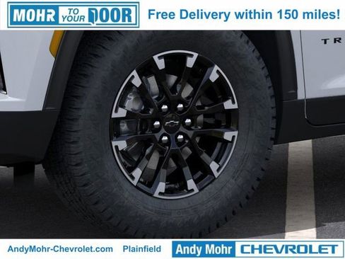 New 2026 Chevrolet Traverse Z71 w/ Driver Confidence Package image 9