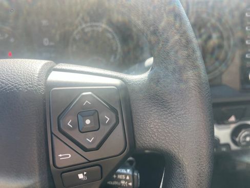Used 2023 Toyota Tacoma SR w/ SR Convenience Package RWD image 16