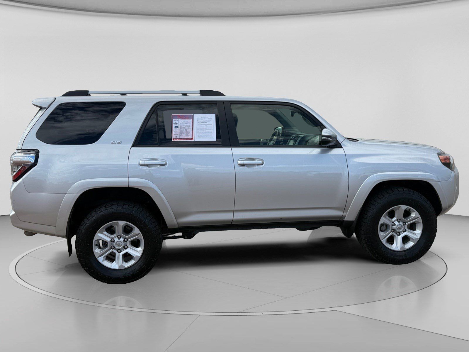 Used 2023 Toyota 4Runner SR5 Premium w/ Moonroof Package AWD/4WD image 6