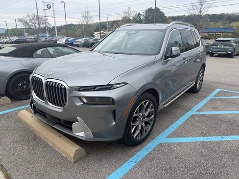 Certified 2024 BMW X7 xDrive40i w/ Premium Package image 1