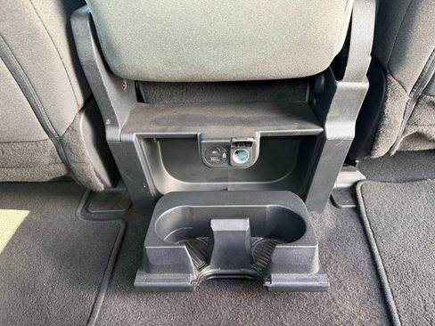 Used 2023 Ford F150 XLT image 33