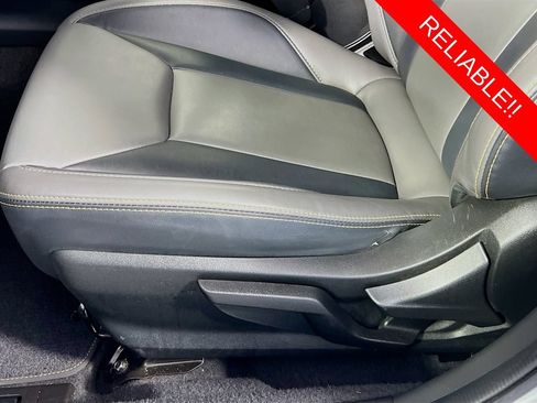 Used 2021 Subaru Crosstrek 2.5i Sport w/ Moonroof Package AWD/4WD image 18