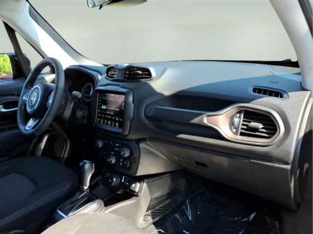 Used 2023 Jeep Renegade Latitude AWD/4WD image 11