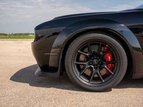 Used 2021 Dodge Challenger SRT Hellcat Redeye RWD image 11