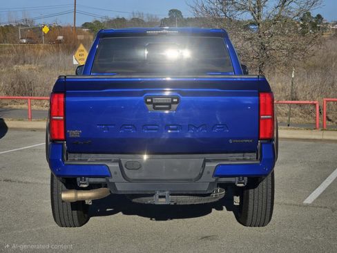 Used 2025 Toyota Tacoma TRD Off-Road w/ TRD Off Road Upgrade Package image 5