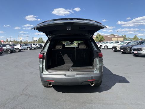 Used 2023 Chevrolet Equinox LT w/ LPO, Floor Liner Package AWD/4WD image 10