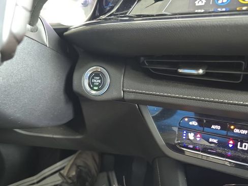 Certified 2023 Buick Envision Avenir AWD/4WD image 25