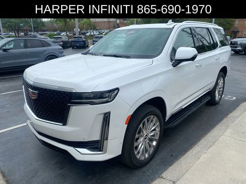 Used 2022 Cadillac Escalade Premium Luxury AWD/4WD image 1