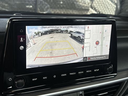 Used 2023 Kia Forte GT-Line image 22