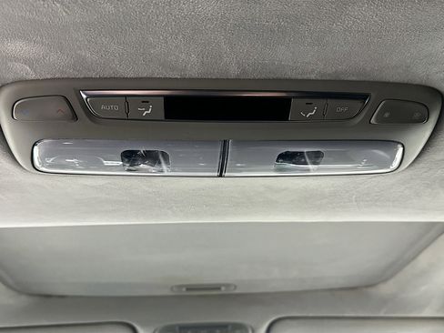 Used 2020 Kia Telluride SX w/ SX Prestige Package image 28