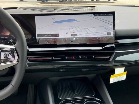 Used 2025 BMW 530i xDrive 530i xDrive image 6