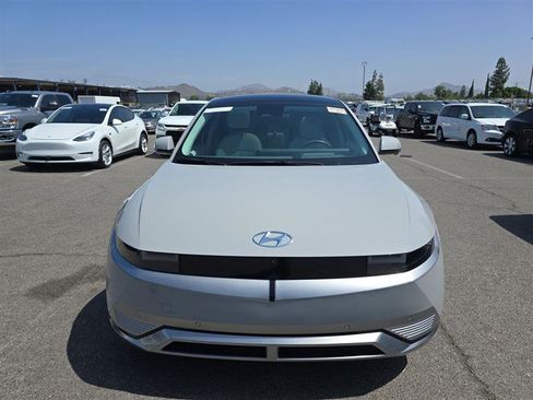 Used 2024 Hyundai Ioniq 5 Limited RWD image 2