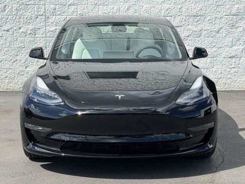 Used 2021 Tesla Model 3 Long Range AWD/4WD image 2