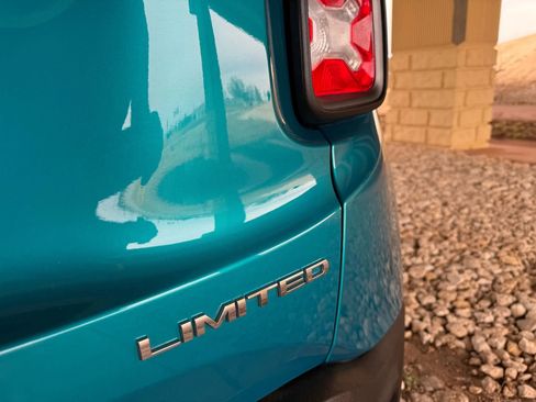 Used 2021 Jeep Renegade Limited w/ Sun & Sound Group image 23