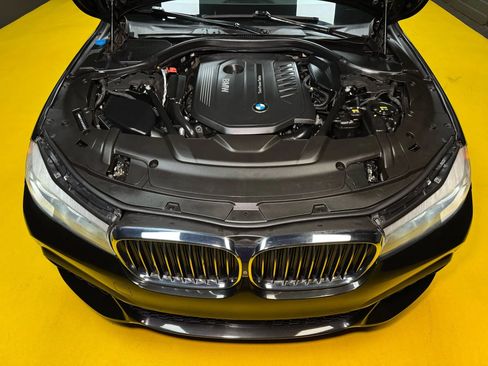 Used 2016 BMW 740i image 52