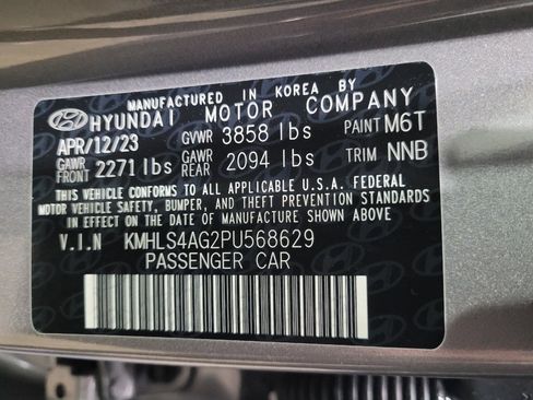 Used 2023 Hyundai Elantra SEL w/ Convenience Package FWD image 33