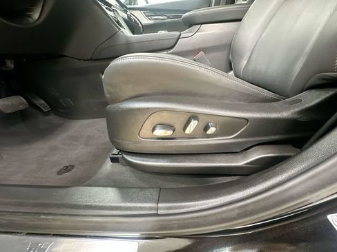 Used 2024 Cadillac XT6 Premium Luxury w/ Technology Package AWD/4WD image 15