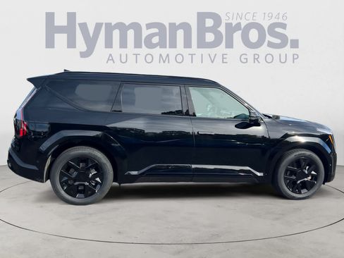 Used 2026 Kia EV9 Land w/ Nightfall Edition Package AWD/4WD image 2