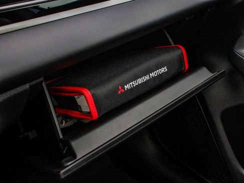 New 2026 Mitsubishi Outlander SE AWD/4WD image 18