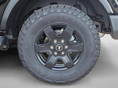 New 2025 Ford Bronco Outer Banks image 10