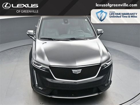 Used 2021 Cadillac XT6 Sport image 17