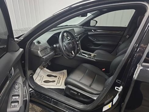 Used 2022 Honda Accord Sport image 28