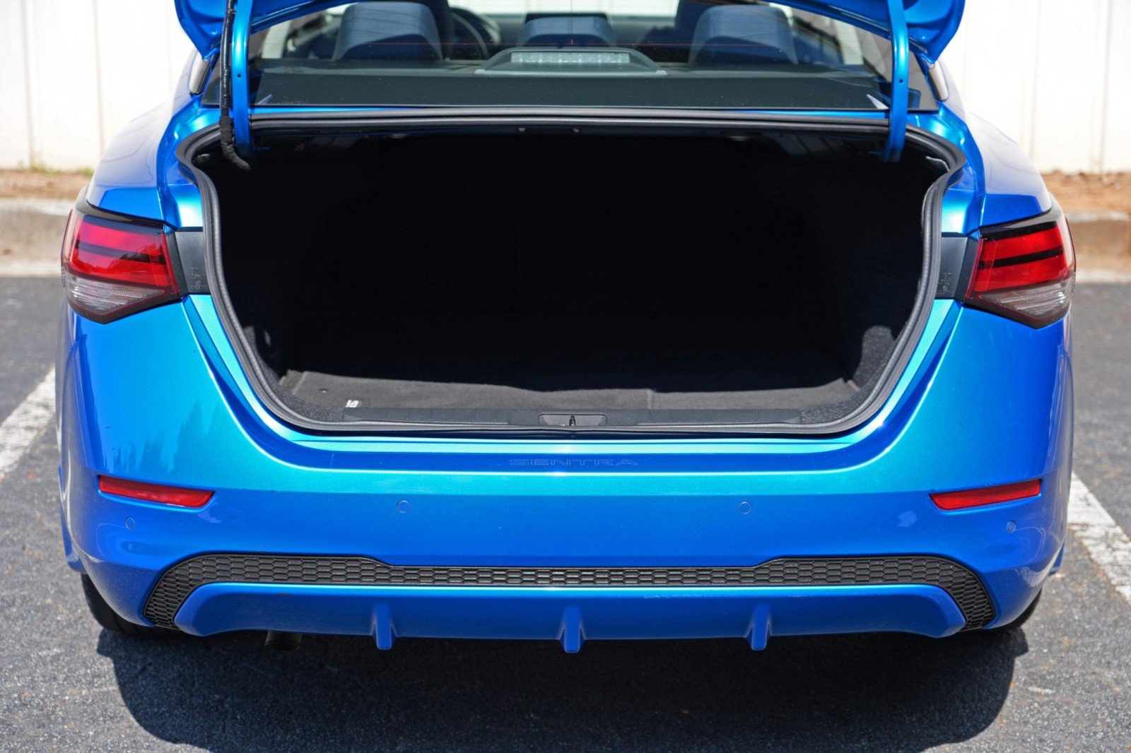 Used 2021 Nissan Sentra SV FWD image 9
