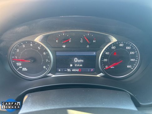 Used 2024 GMC Terrain SLT image 12