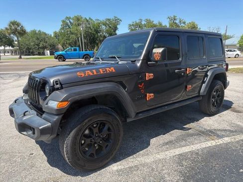 Used 2019 Jeep Wrangler Unlimited Sport S AWD/4WD image 1