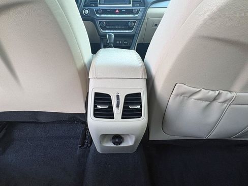 Used 2019 Hyundai Sonata SEL FWD image 14