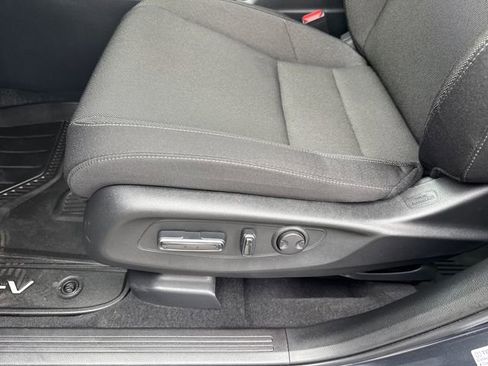 Certified 2025 Honda CR-V EX image 11