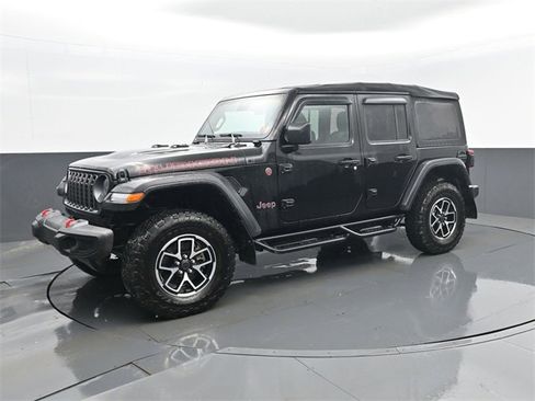Used 2024 Jeep Wrangler Unlimited Rubicon image 1