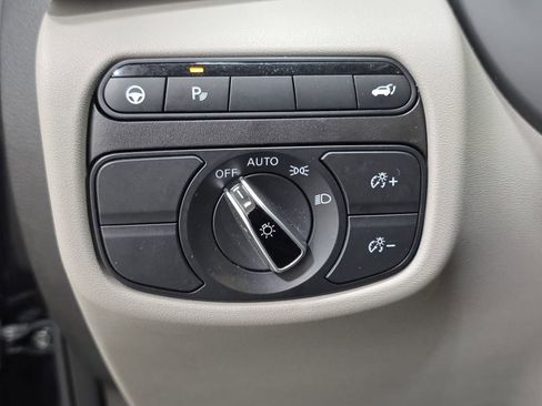 Certified 2023 INFINITI QX50 Luxe AWD/4WD image 23