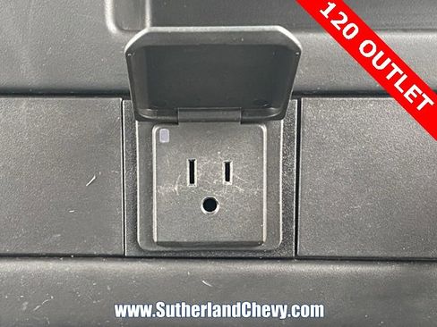 Used 2017 GMC Savana 3500 image 25