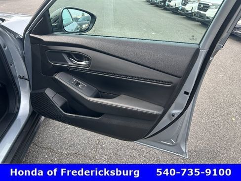 Used 2024 Honda Accord Sport image 18