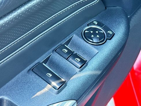 Used 2024 Ford Mustang Premium image 18