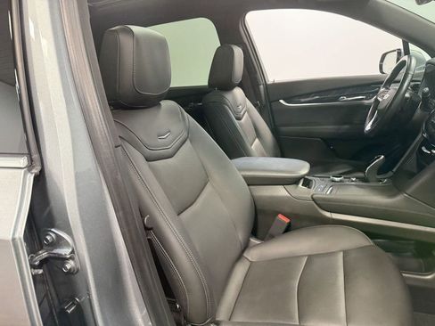 Used 2024 Cadillac XT6 Premium Luxury image 64