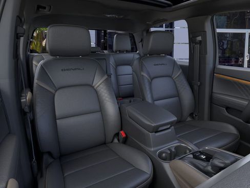 New 2026 GMC Canyon Denali w/ LPO, Black Badging Package image 16
