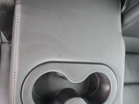 Used 2022 Cadillac XT4 Premium Luxury w/ Driver Awareness Package image 18