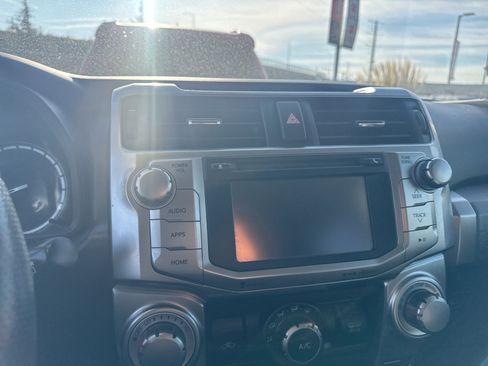 Used 2018 Toyota 4Runner SR5 image 13